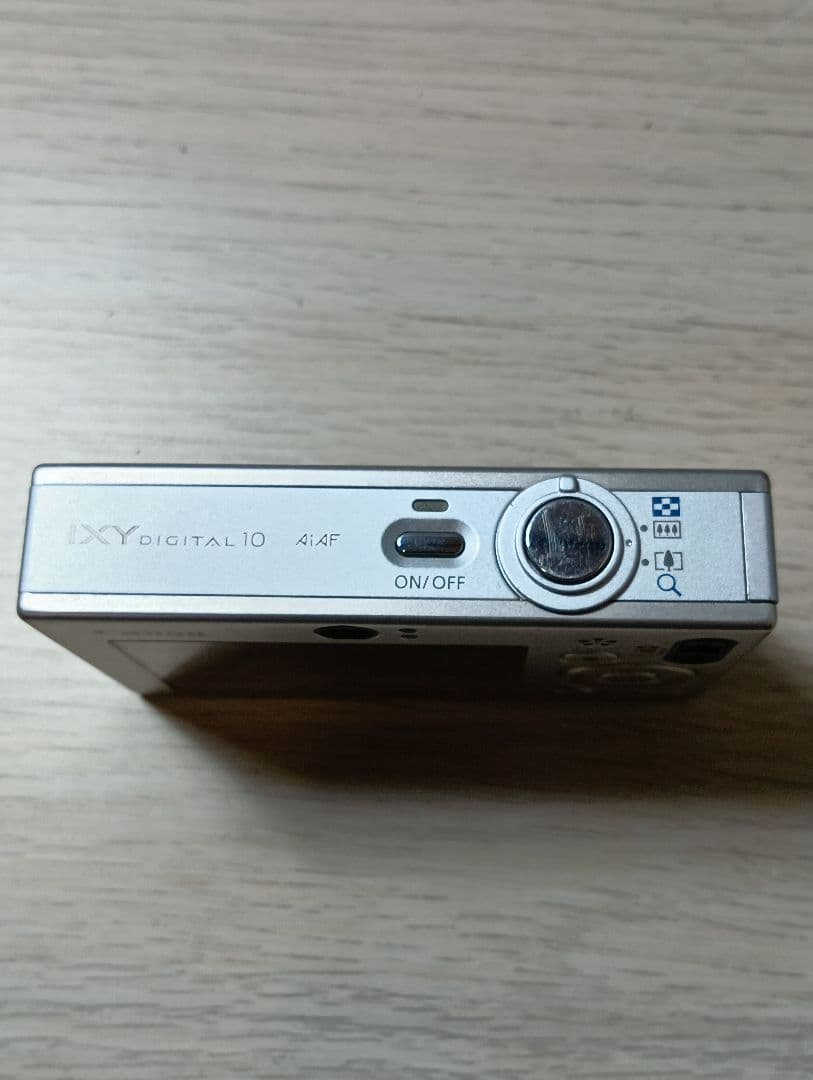 ナ*ナ様 【ジャンク】Canon キャノンIXY DIGITAL10 デジタルカ