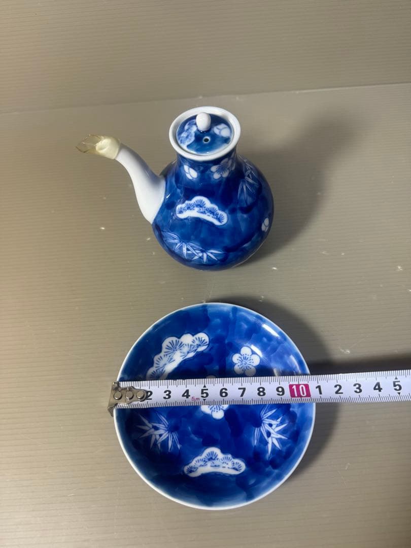 2524 深川製磁　松竹梅文　醤油差し(受け皿付き)  未使用