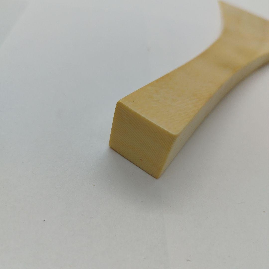 天然素材　和楽器 弦楽器　三味線 撥 バチ 重さ約　1 05g