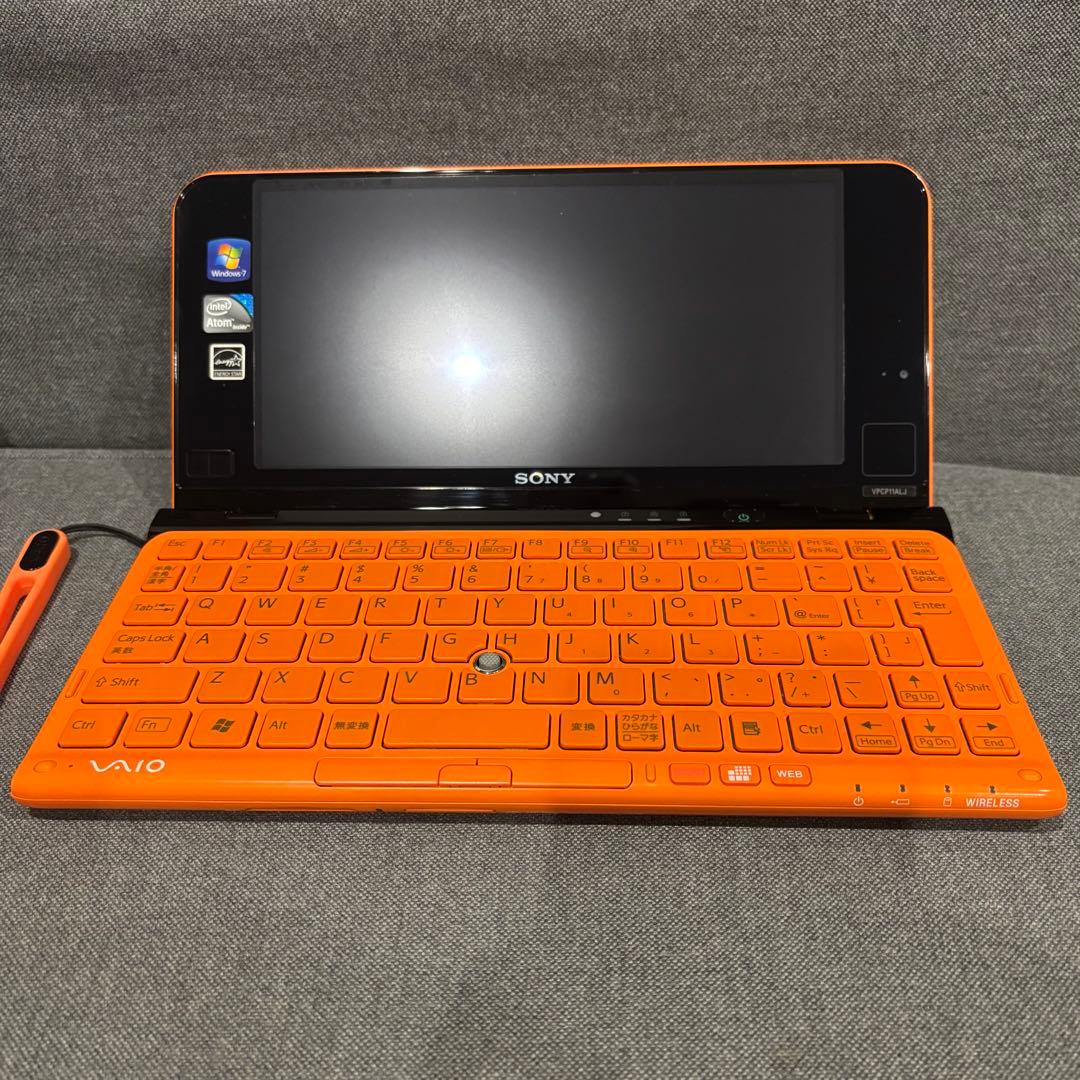 ジャンク　SONY VAIO オレンジノートPC 本体　VPCP11ALJ