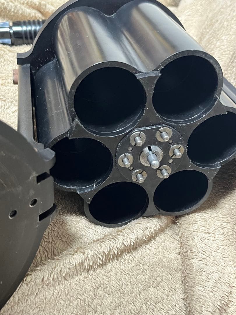 CAW リボルバーランチャー