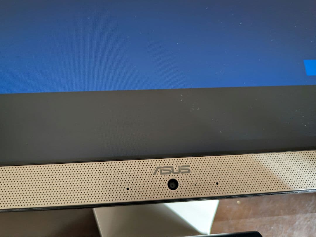 ASUS 23.8型液晶一体型スリムデスクトップPCセット 2017年製