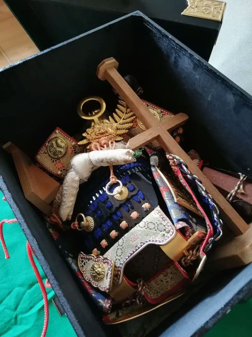 ❮秀月❯ 徳川家康公五月人形 鎧兜飾りセット(分割1/2)