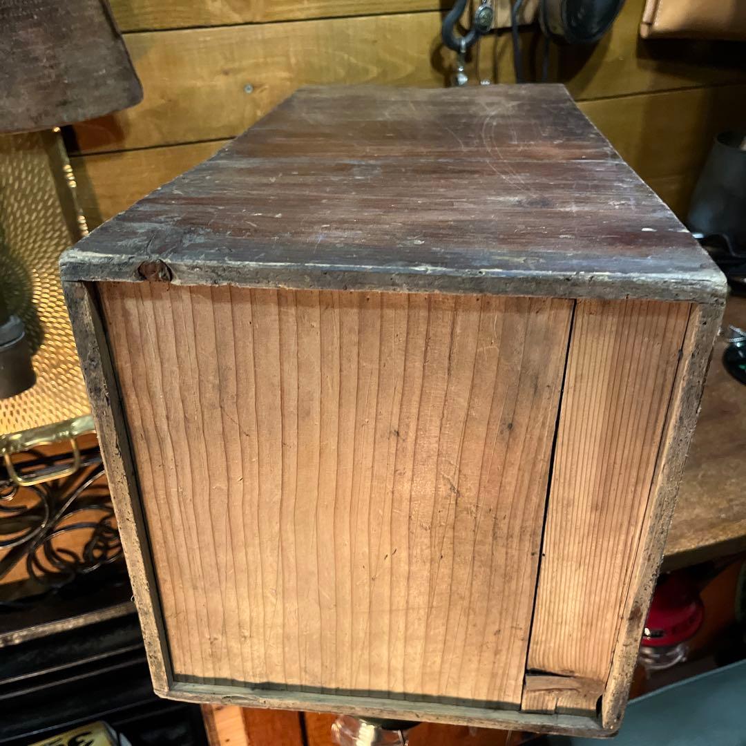 アンティーク木製ランタンスタンド 収納付き