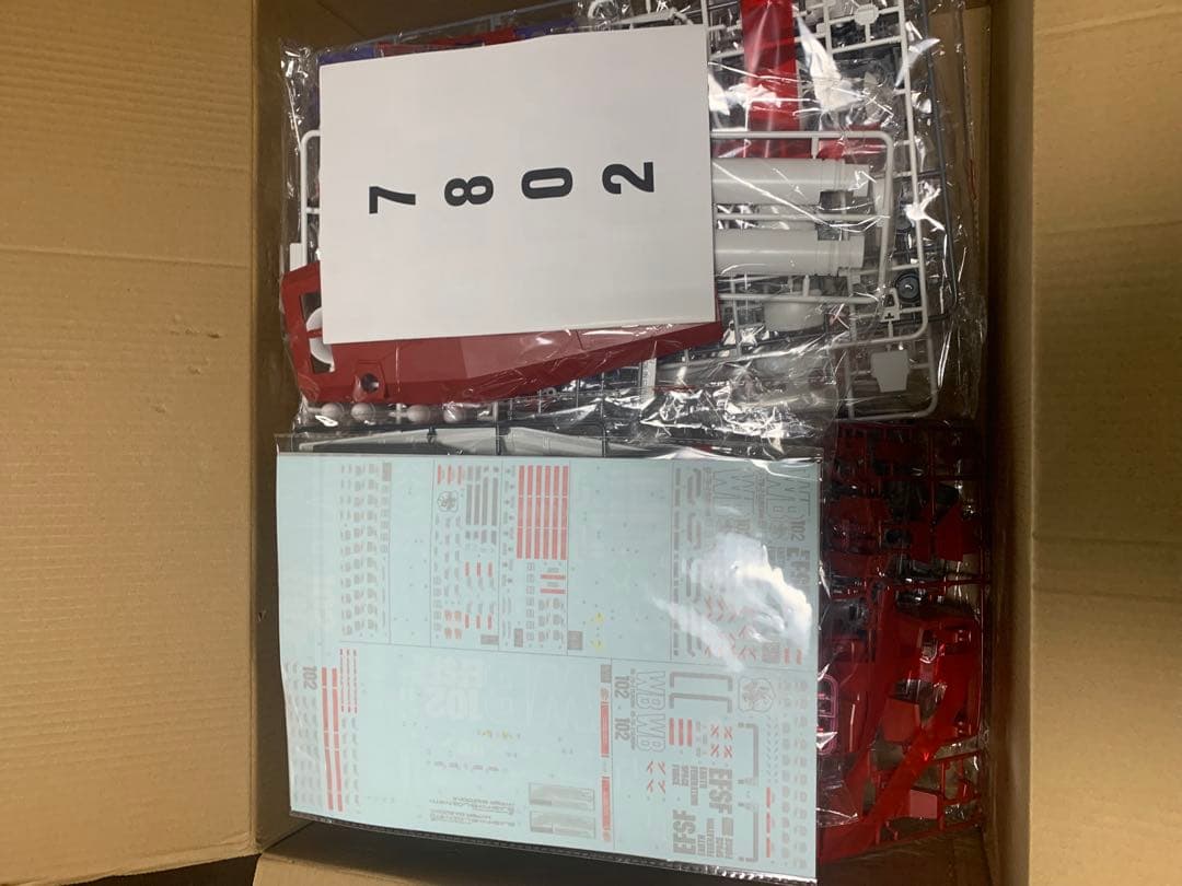 メガサイズ、1/35 ガンダム RX-78-2 海外製（方大競）出品です。