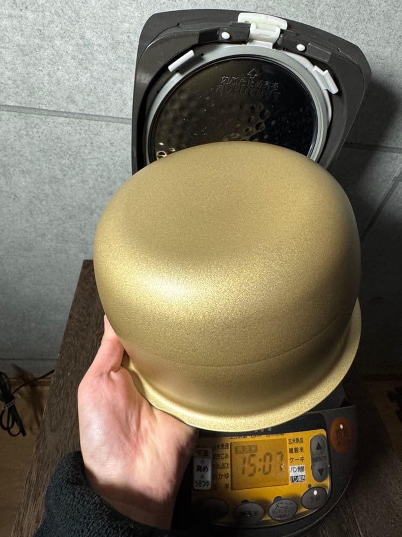 ５合炊き炊飯器 NP-VU10 内釜ほぼ新品