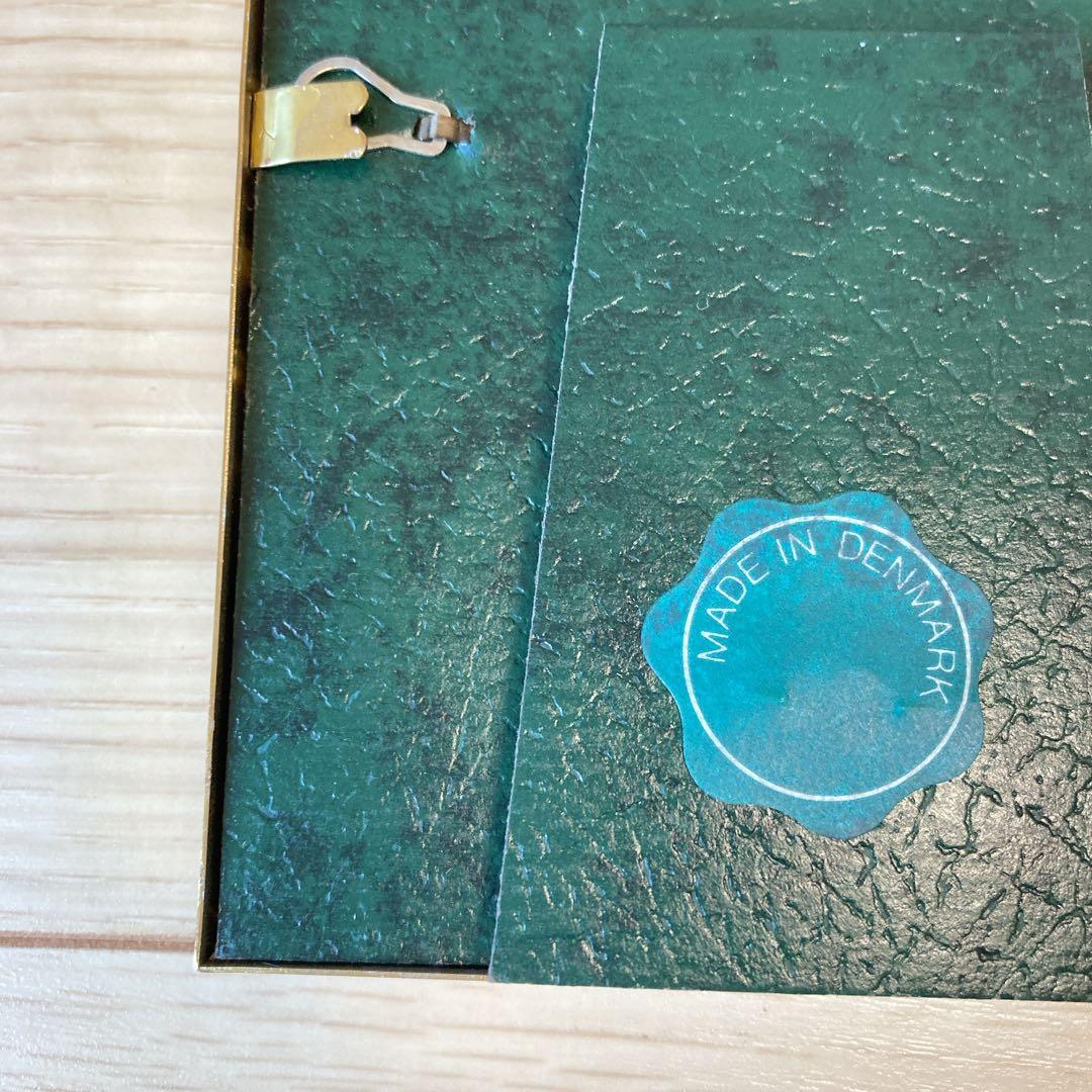 【未使用】写真立て　9×13cm 凸型ガラス　JYDEN デンマーク製