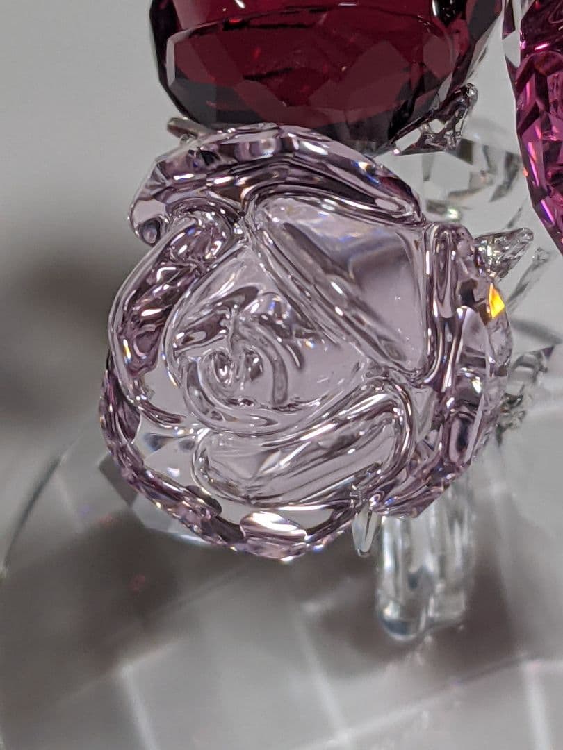 スワロフスキー　フィギュリン　ローズブーケ。薔薇。
