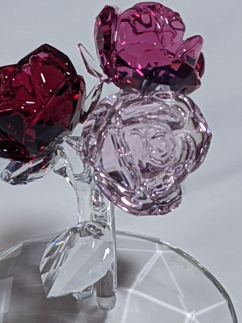 スワロフスキー　フィギュリン　ローズブーケ。薔薇。
