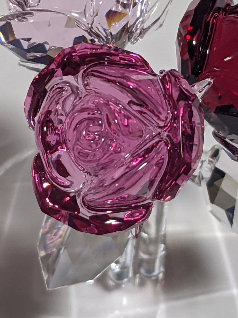 スワロフスキー　フィギュリン　ローズブーケ。薔薇。