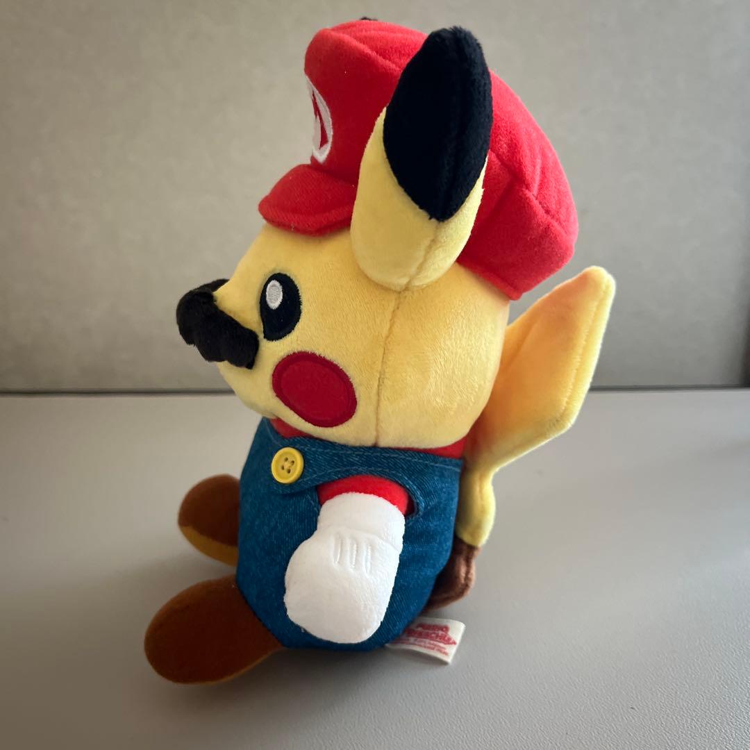 マリオ風ピカチュウぬいぐるみ