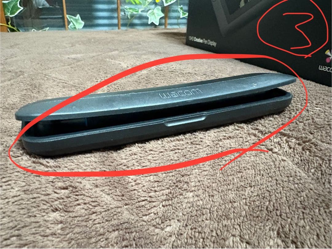 Wacom Cintiq 13HD DTK-1301 動作品