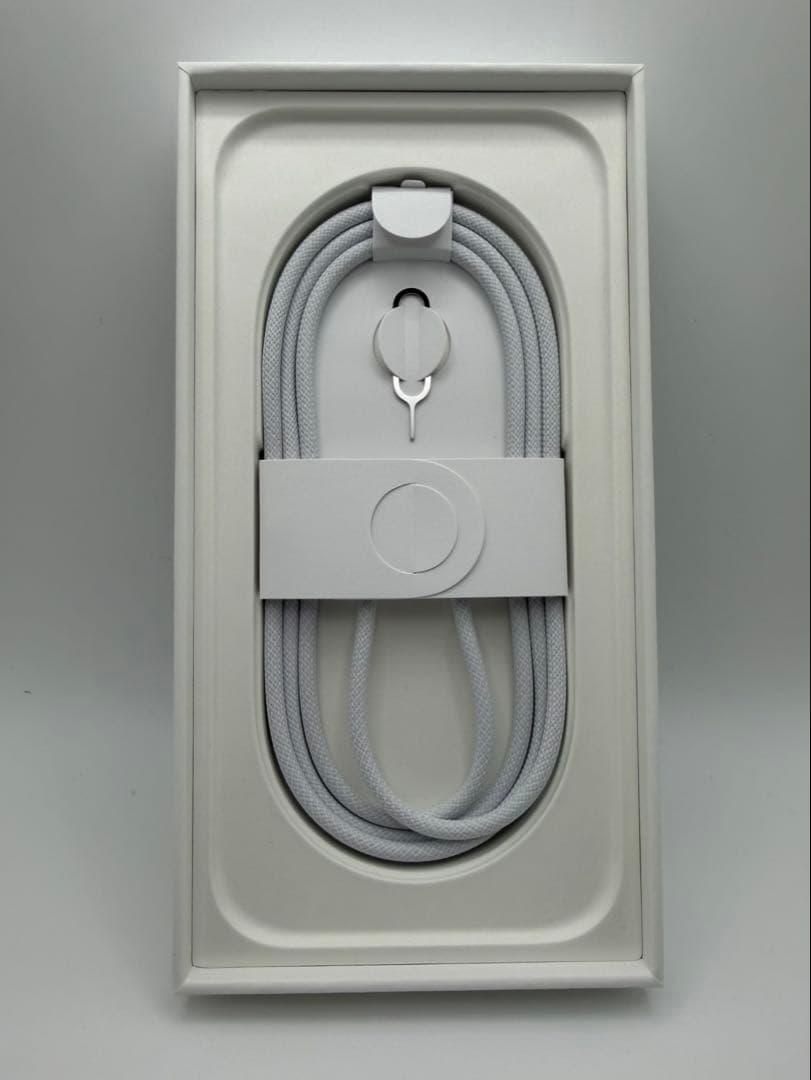 【極美品】iPhone16 Pro 1TB デザートチタニウムSIMフリー