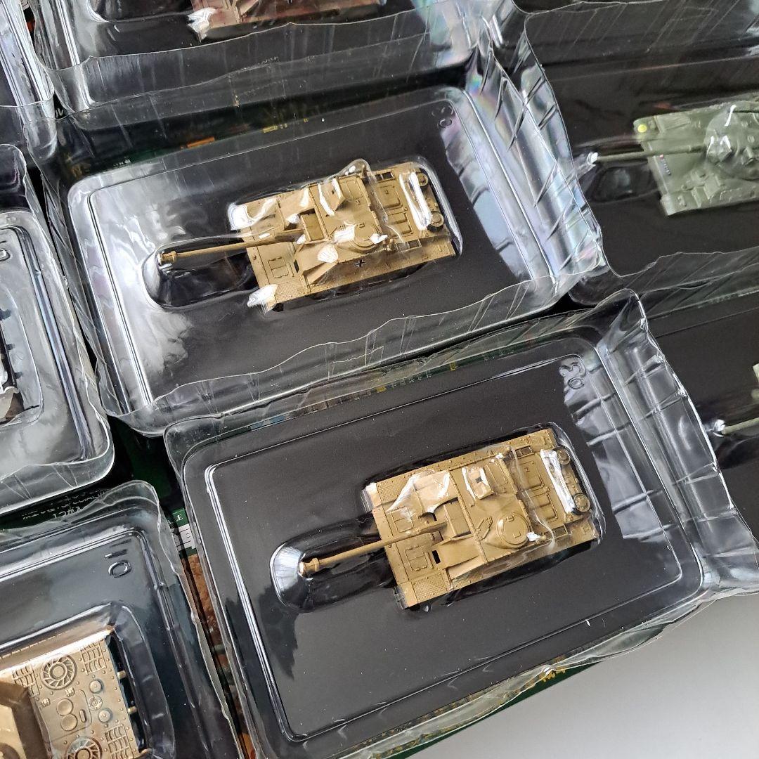 戦車軍団 第2弾 全車種 12個入り プルバック 戦車 童友社 開封済み