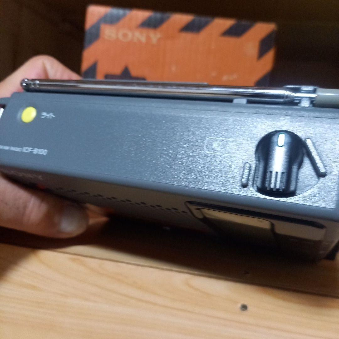 美品　防災ラジオ　SONY　ICF-B100　AM/ワイドFM