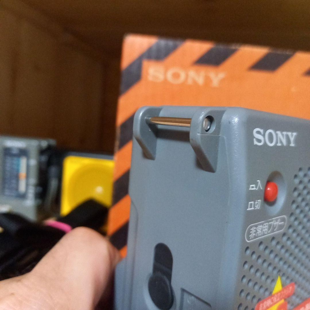 美品　防災ラジオ　SONY　ICF-B100　AM/ワイドFM