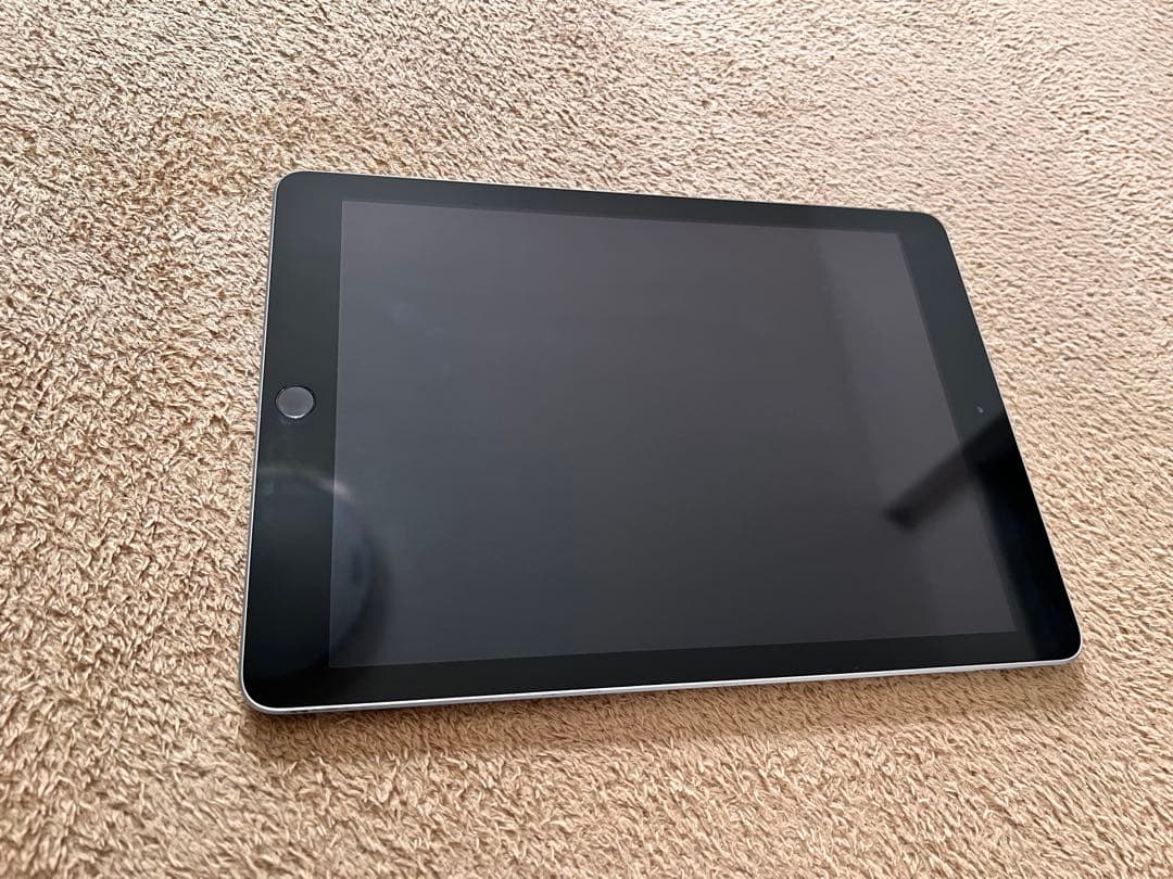 【ジャンク品】iPad 32GB 第6世代 スペースグレー ブラック