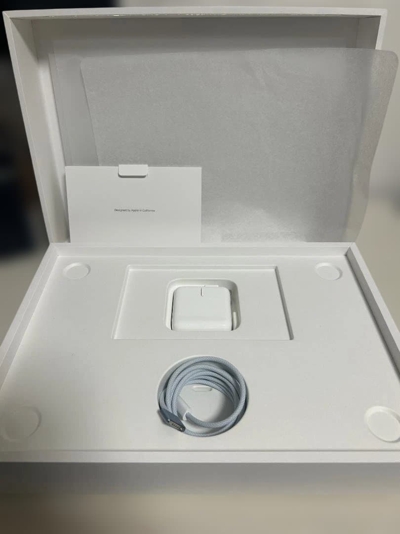 極美品 Apple MacBook Air M4 バッテリー最大容量100%