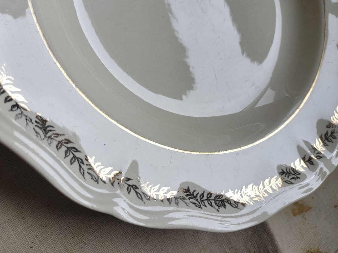 アンティーク　フランス　模様付き　サルグミンヌ　花リム深皿 3枚セット