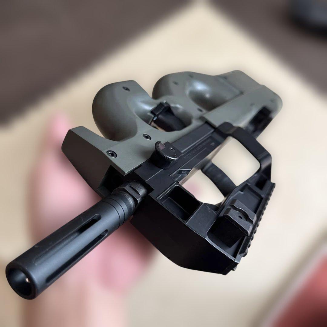 東京マルイ PS90