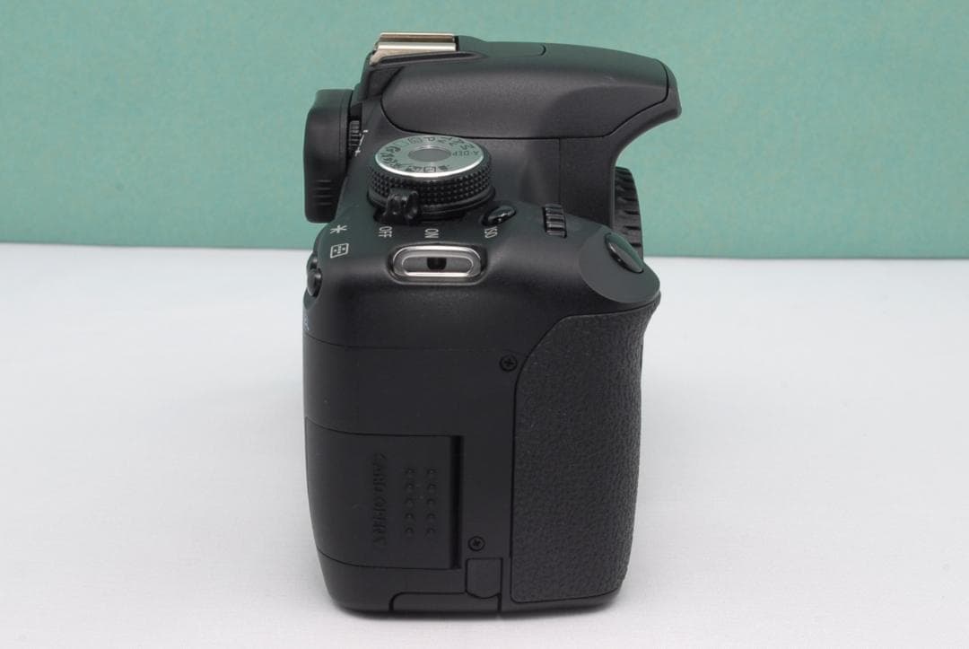 ☘️初心者におすすめ✨️ Canon Kiss X3 一眼レフカメラ 手ぶれ補正