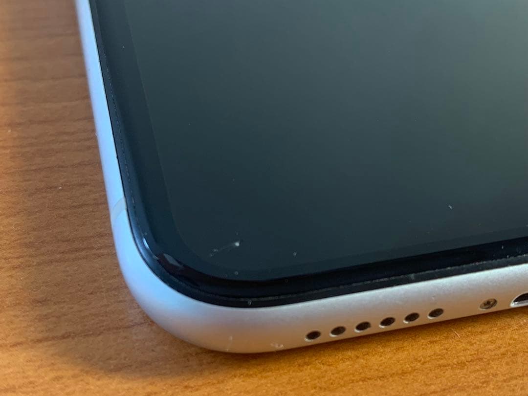 Apple iPhone XR ホワイト128GB