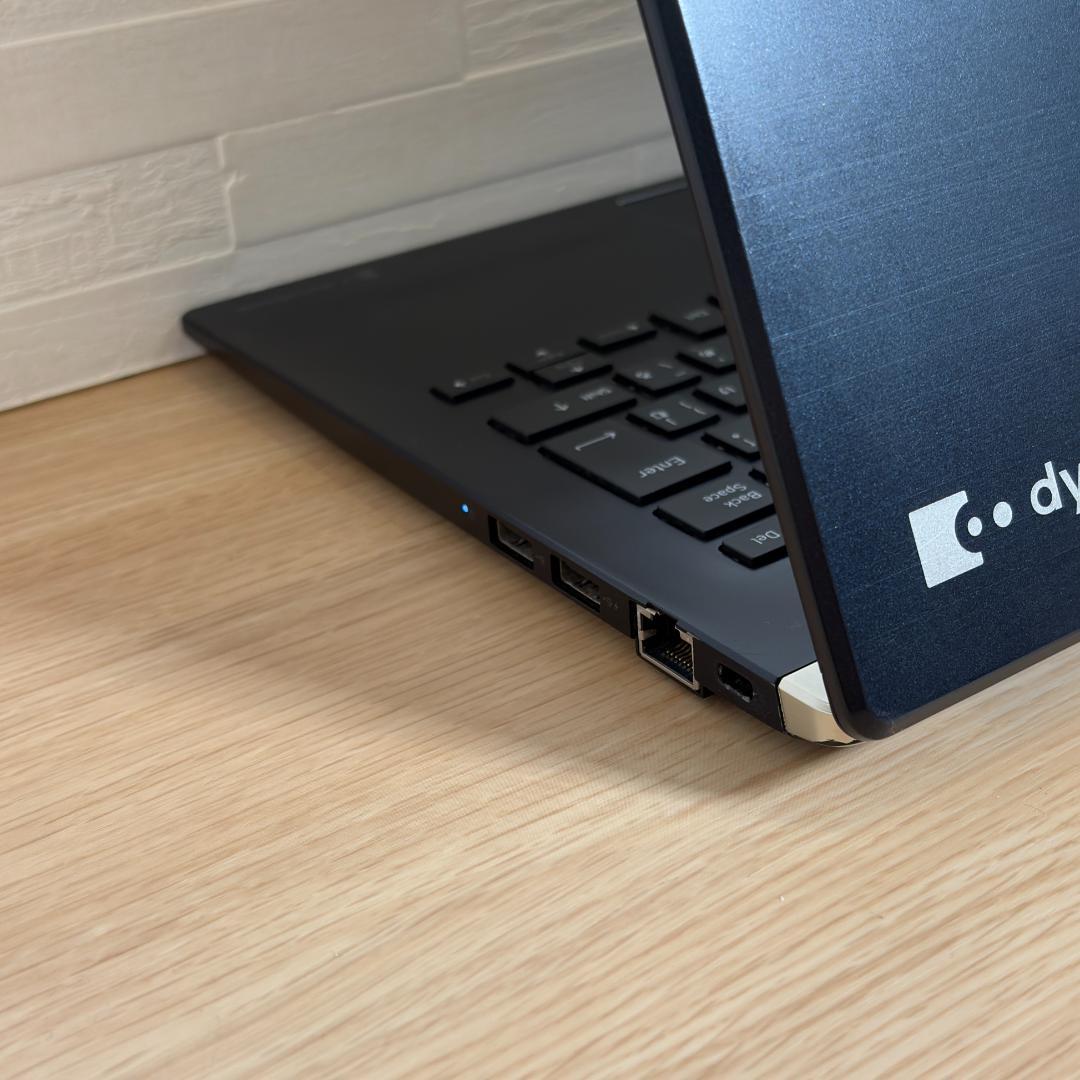Dynabook　10世代i5　ノートパソコン　Windows11　SSD　30