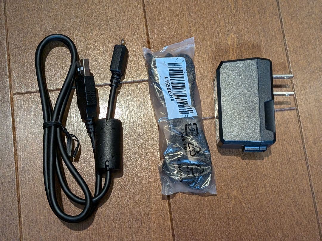 【美品・動作確認済】CASIO EXILIM EX-ZR1700 ワインレッド