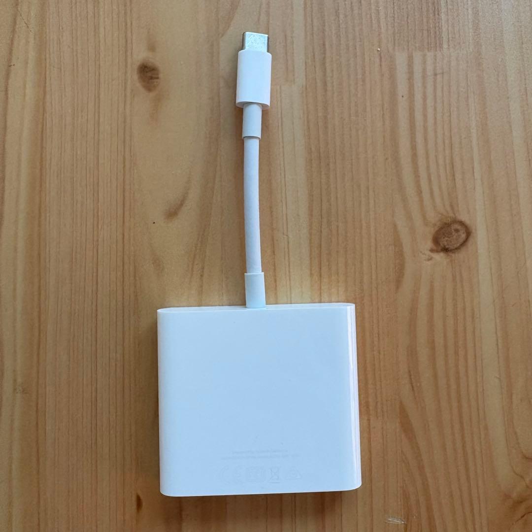 美品　純正USB-C Digital AV Multiportアダプタ
