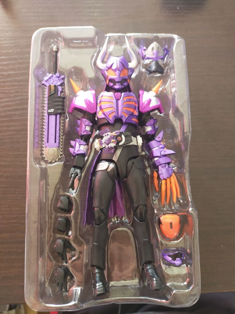 SHフィギュアーツ　仮面ライダーバッファ　ゾンビフォーム