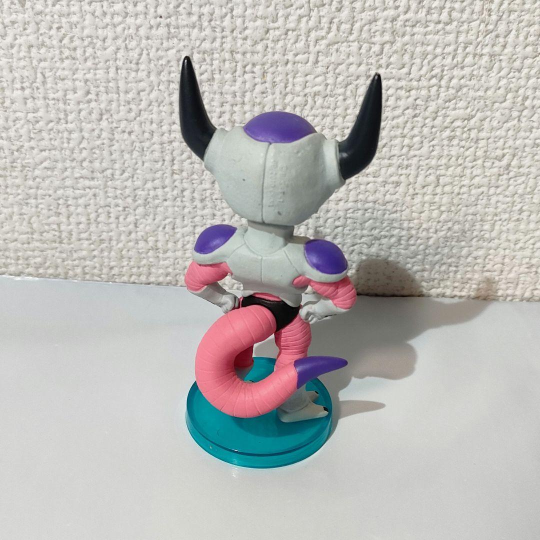 ☆　ワーコレ　ドラゴンボールフィギュア　フリーザ　第二形態　☆