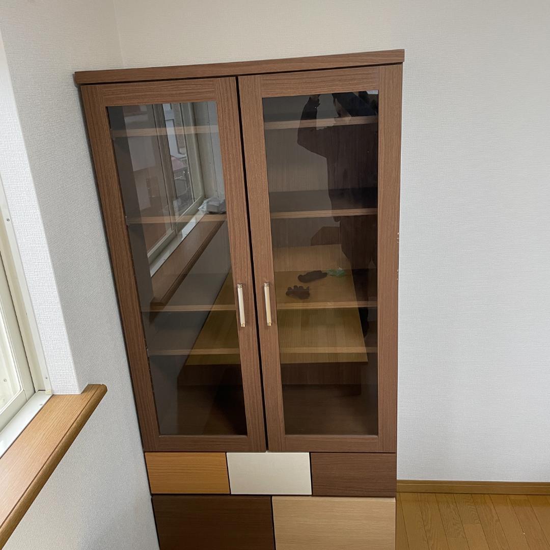 ニトリ　本棚　キャビネット 飾棚 書棚 食器棚　大型　両開き　棚板可動式