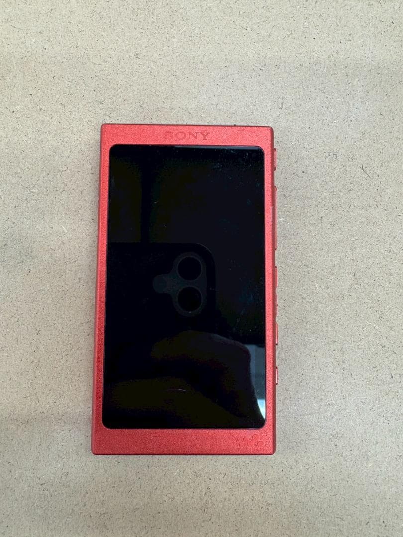 Sony ウォークマン NW-A35 レッド　中古 ケース付き