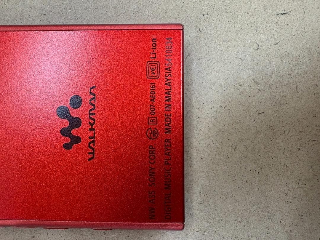 Sony ウォークマン NW-A35 レッド　中古 ケース付き