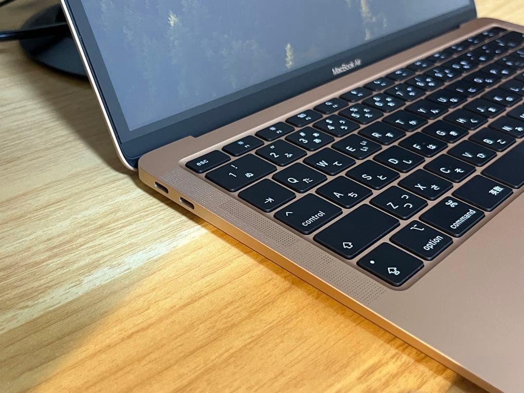 MacBook本体 MacBook Air M1 8GB 256GB MGND3J/A