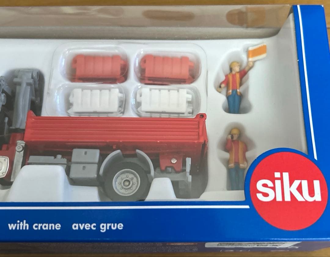 siku メルセデス・アテゴ クレーン付き 1/50スケール