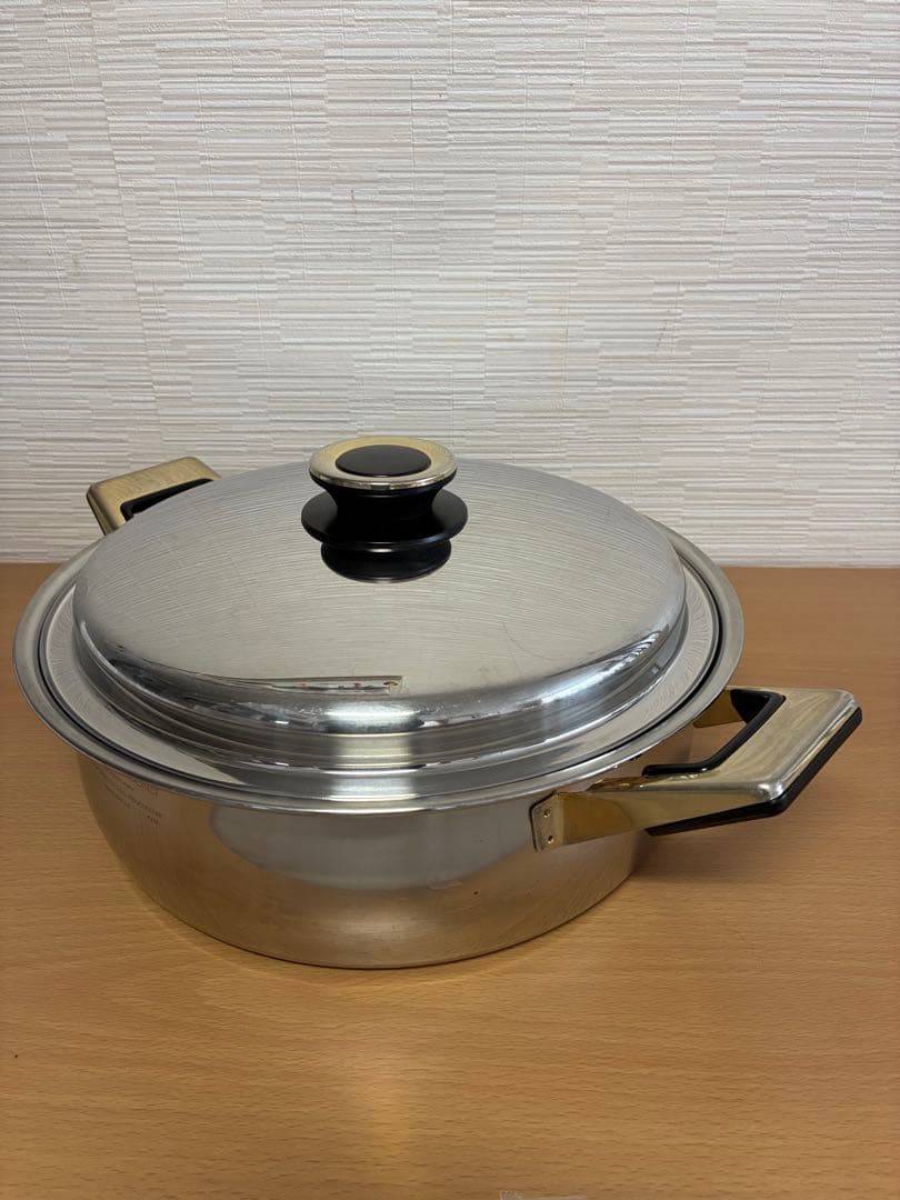 タッパーウェア Rainbow Cooker ステンレス製 中型両手鍋 26㎝