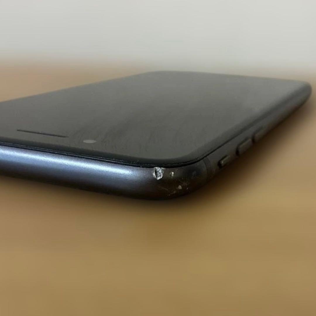 iPhone8 64G Simフリー スペースグレー