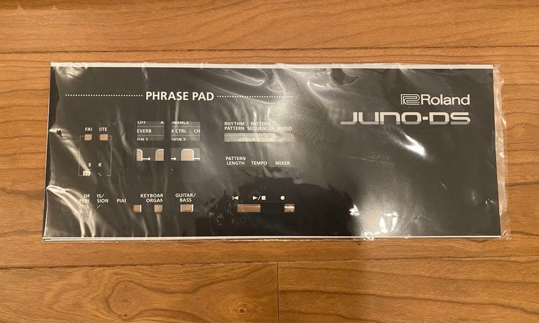 Roland JUNO-DS61B シンセサイザー　限定ブラックカラー