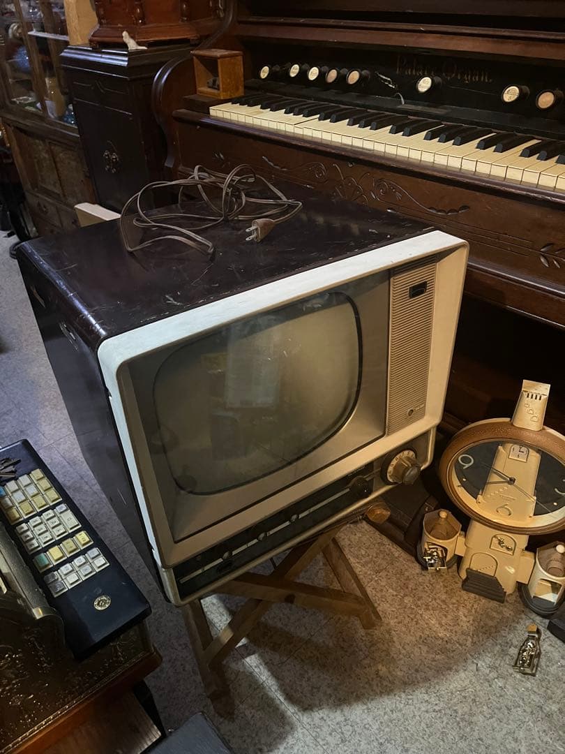 日立ブラウン管テレビ、レトロブラウン管テレビ、真空管テレビ