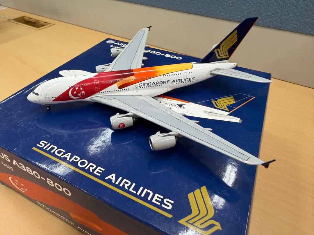 JC Wings A380-800 シンガポール航空 1/400 特別塗装