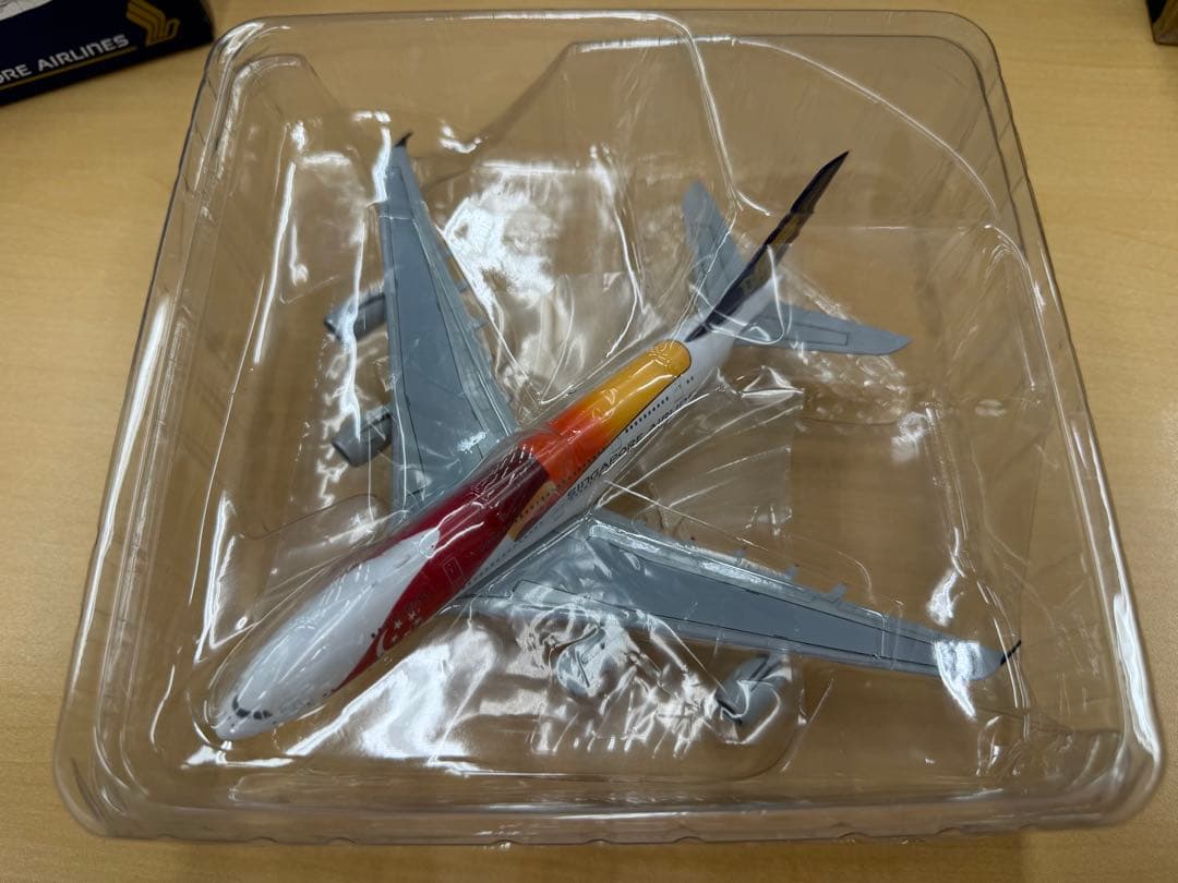 JC Wings A380-800 シンガポール航空 1/400 特別塗装