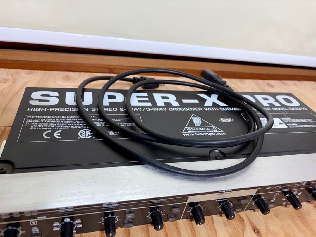 BEHRINGER CX2310 2/3WAYクロスオーバー 動作品　箱付き