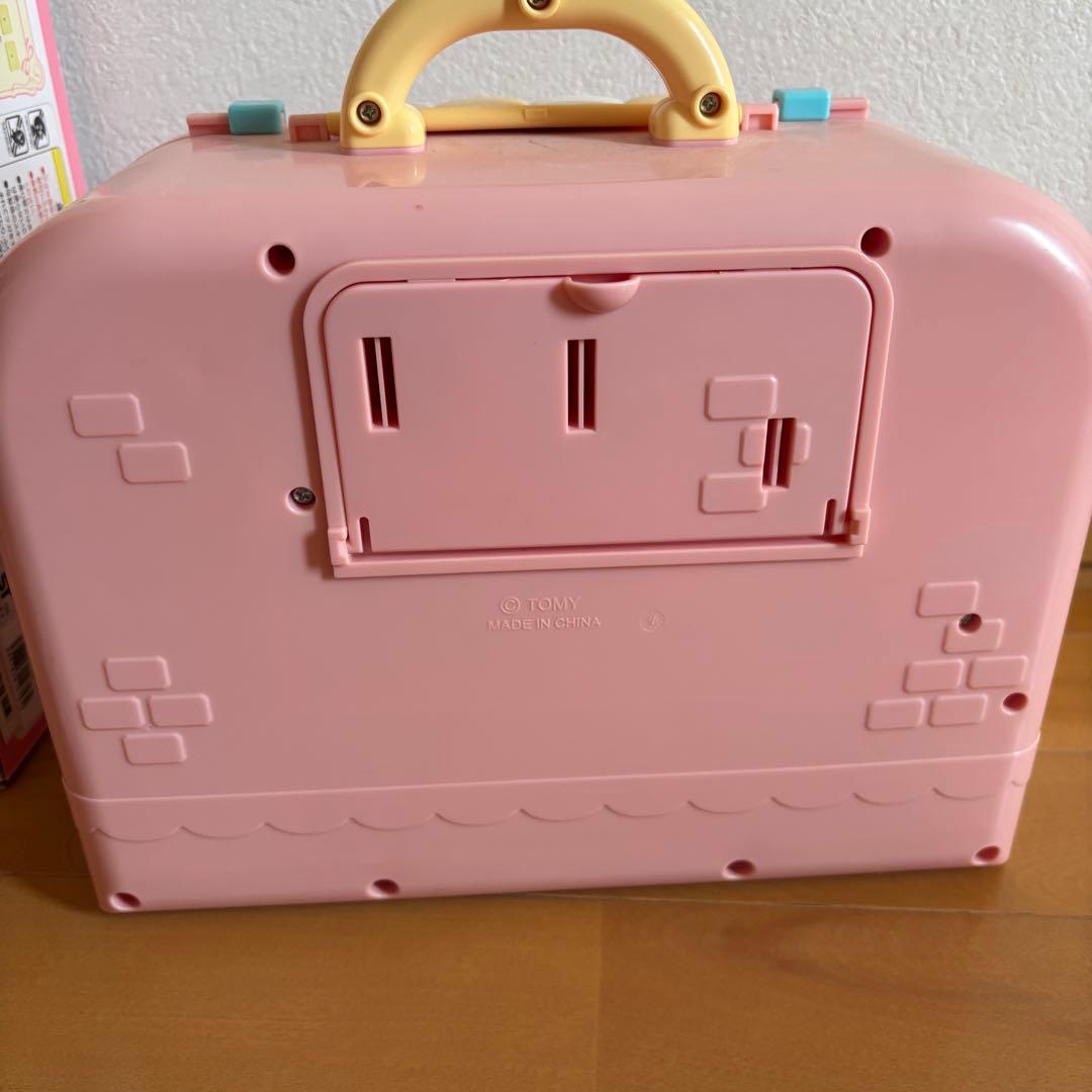 シュガーバニーズ ぽんぽんかさねてケーキのおみせ