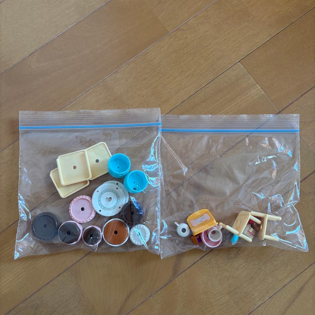 シュガーバニーズ ぽんぽんかさねてケーキのおみせ