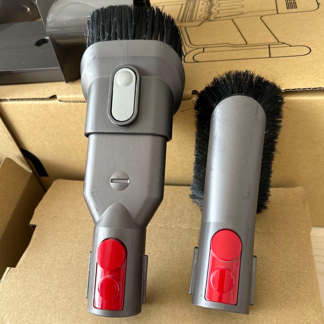 【美品】Dyson v8Fluffy ★説明書付き