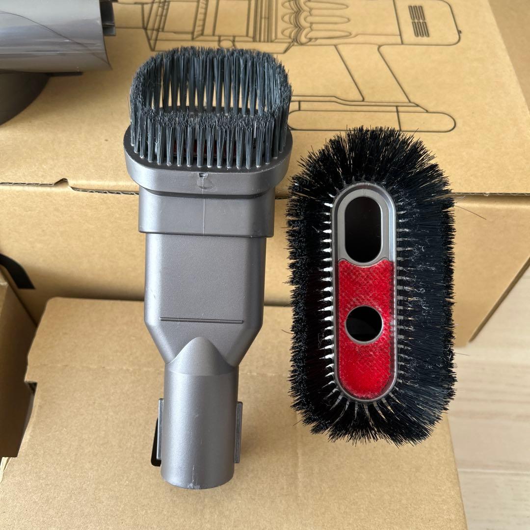 【美品】Dyson v8Fluffy ★説明書付き