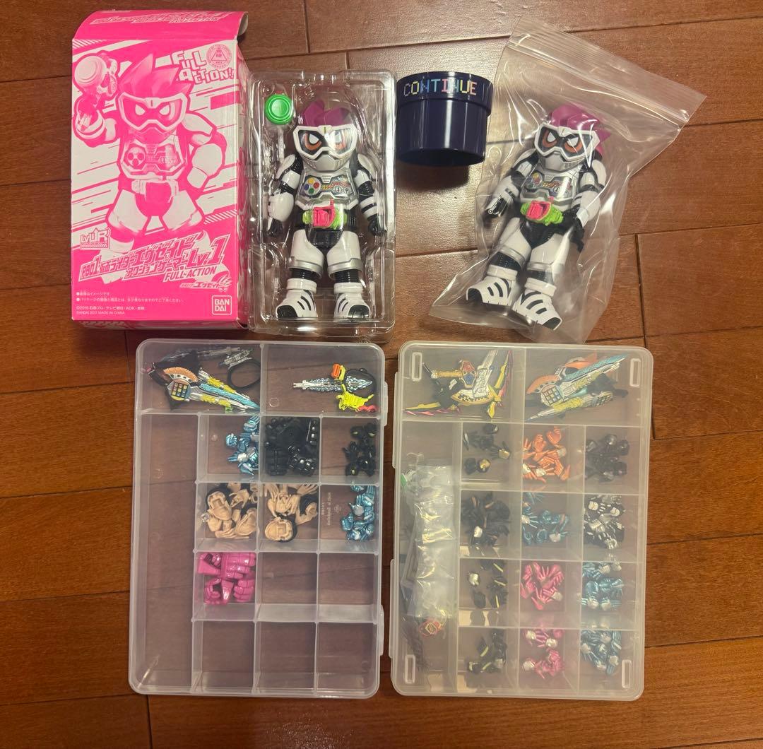 仮面ライダーエグゼイド　フィギュアーツ、フィギュア　箱無し　まとめ売り