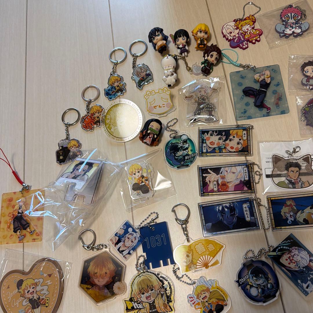 鬼滅の刃　グッズまとめ売り