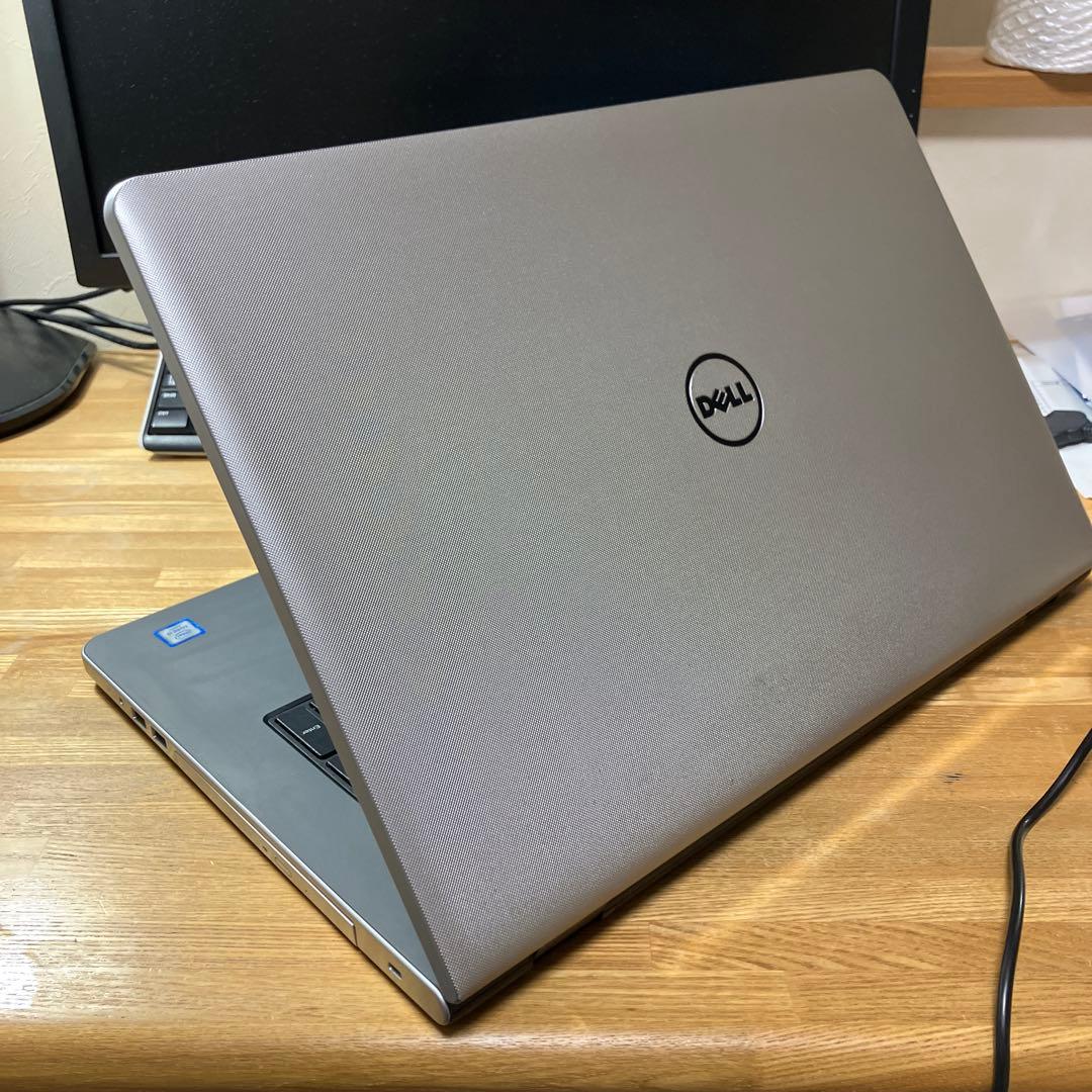 DELL Inspiron 5759 大画面17インチ　第六世代i5